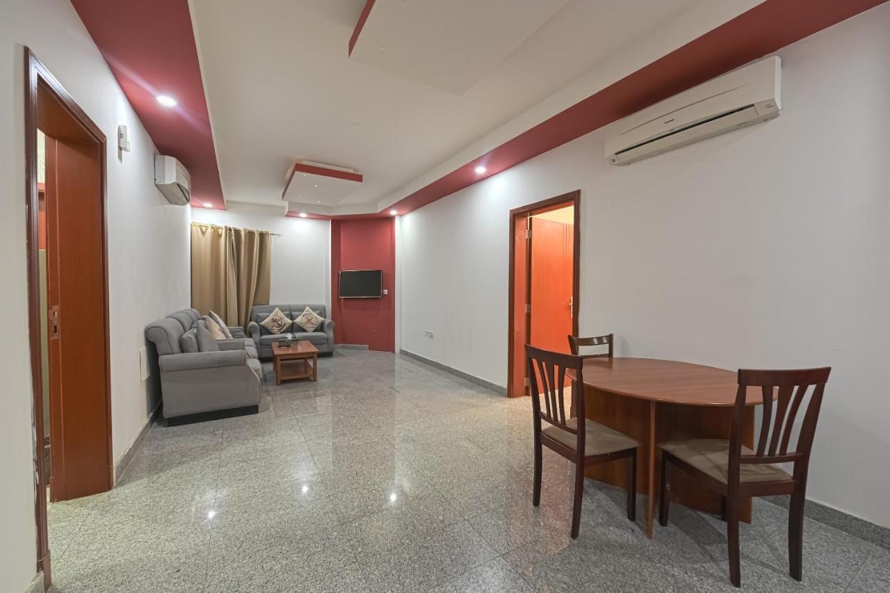 Platinium Hotel Apartments Seeb Εξωτερικό φωτογραφία